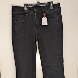 Women's AEO Jean's